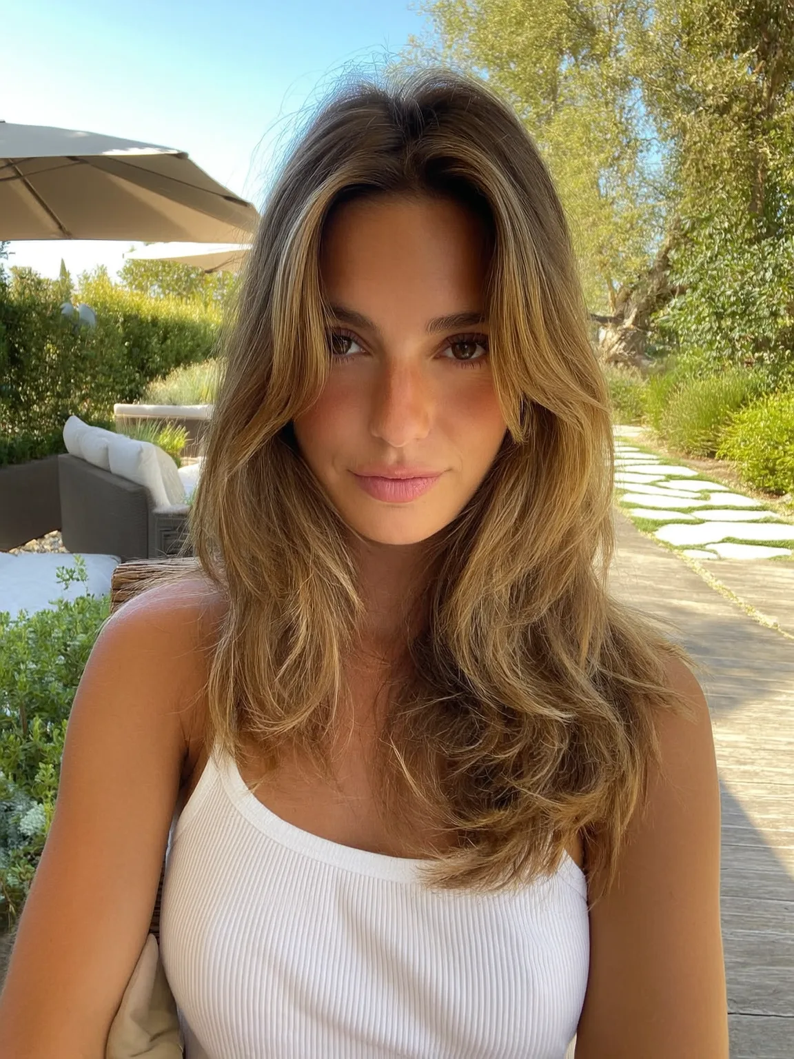 golden honey blonde soft layers
